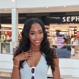 Meet your Posher, Christy